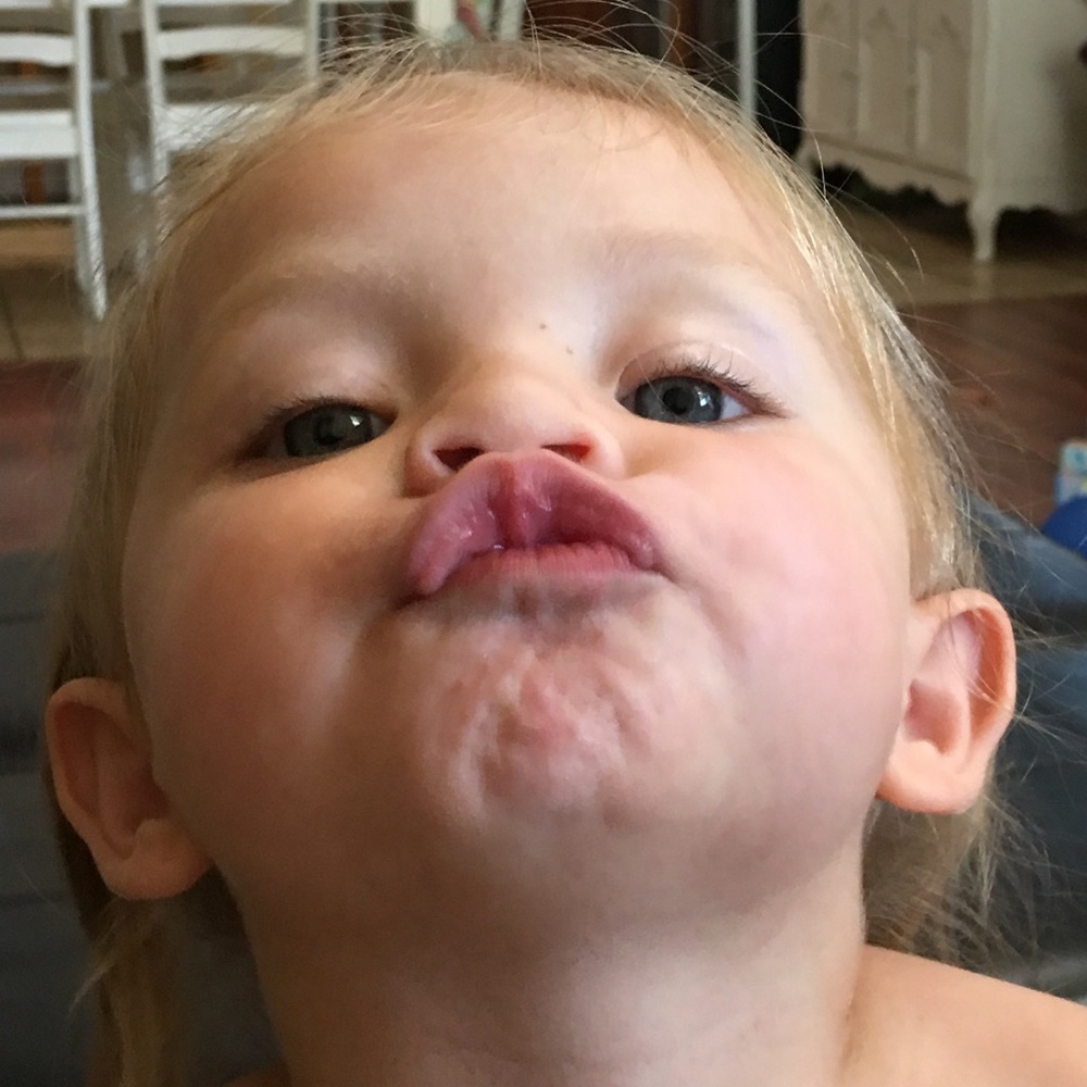 Meet your Posher, Editha